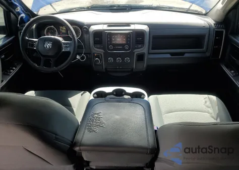 2016 Ram 1500 St z USA, uszkodzony, nr VIN 1C6RR6KT2GS183429